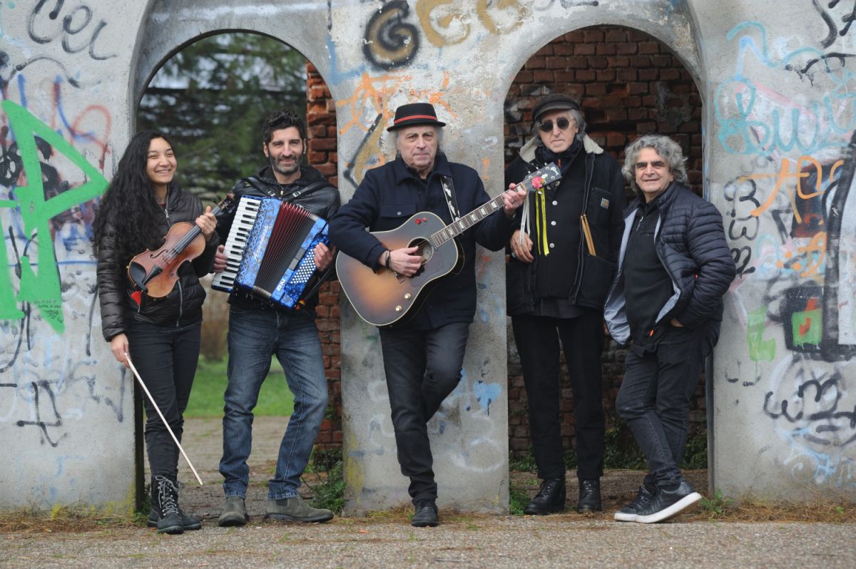 Lungo La Strada – Anni Di Vita E Di Musica